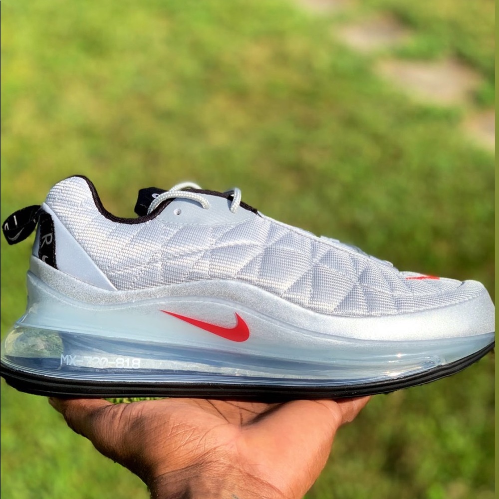 Brand new MX-720-818 /size 8.5 / 100% authentic ✅